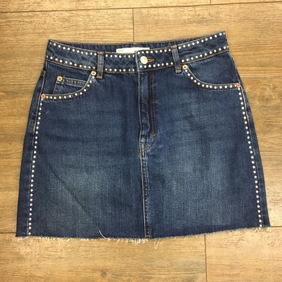 Topshop Dresses & Skirts - Topshop Moto Jean mini skirt with studs 6